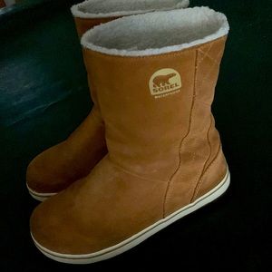 Sorel Camel Color Winter Boots